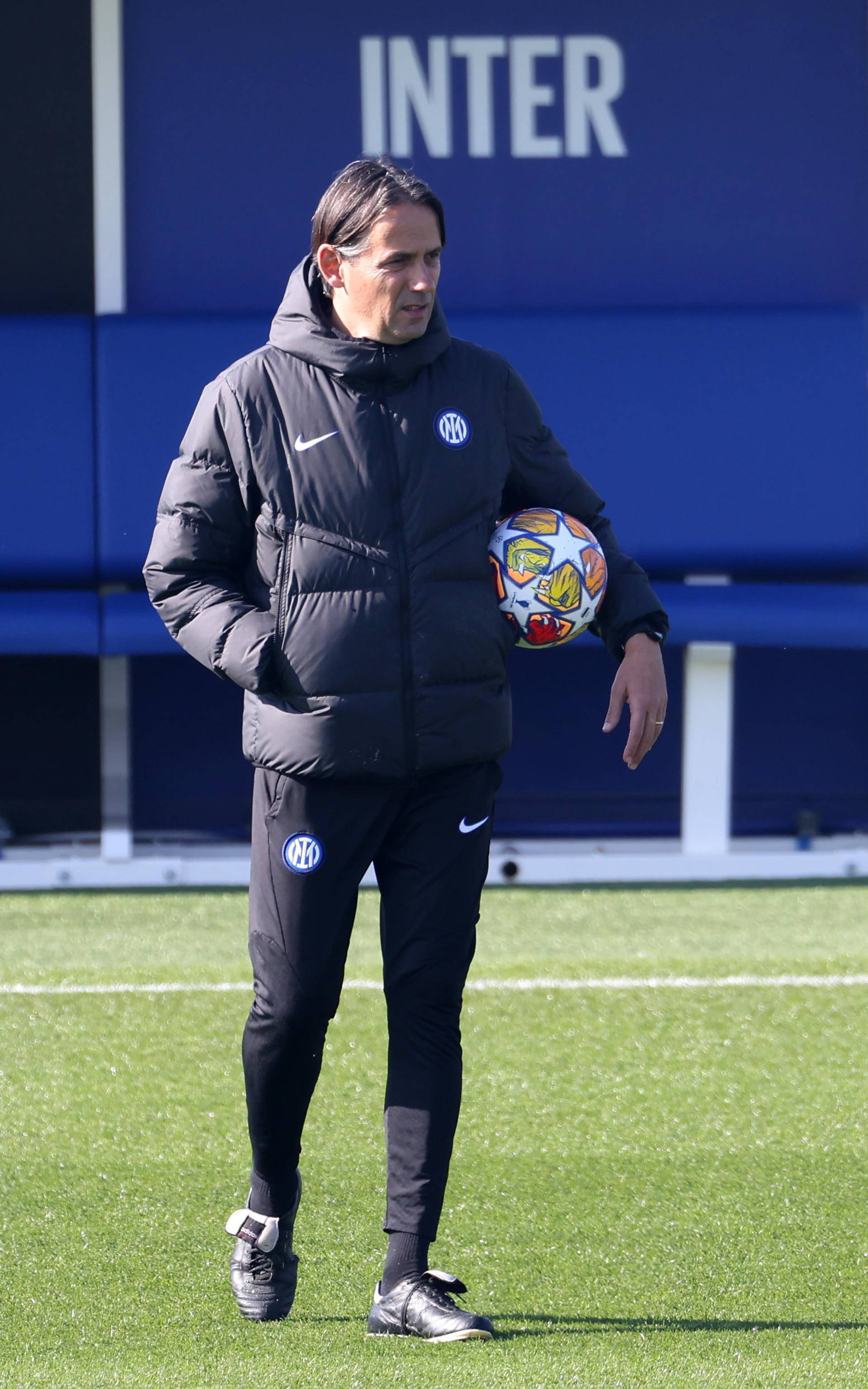 今晨成都蓉城备战欧冠，完成体检细节曝光，话题不断，球探报告显示潜力(历届欧冠决赛比分一览)