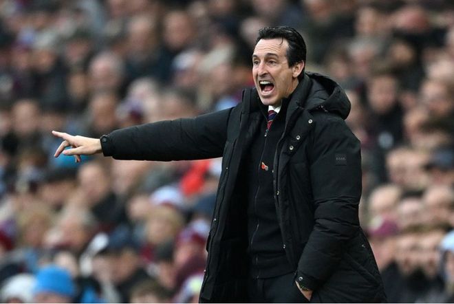 包含阿斯顿维拉内部会议纪要流出：赛前伤情更新，欧冠使命明确，轮换策略成焦点的词条