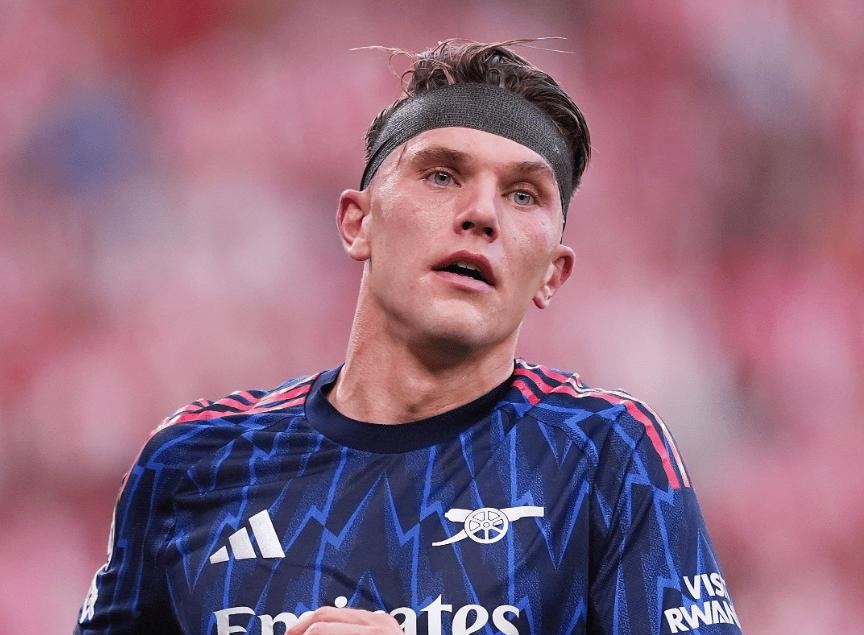 赛前埃因霍温备战欧冠埃因霍温赛前扳平良机，犹他爵士回应争议备战NBA总决赛直接炸裂的简单介绍