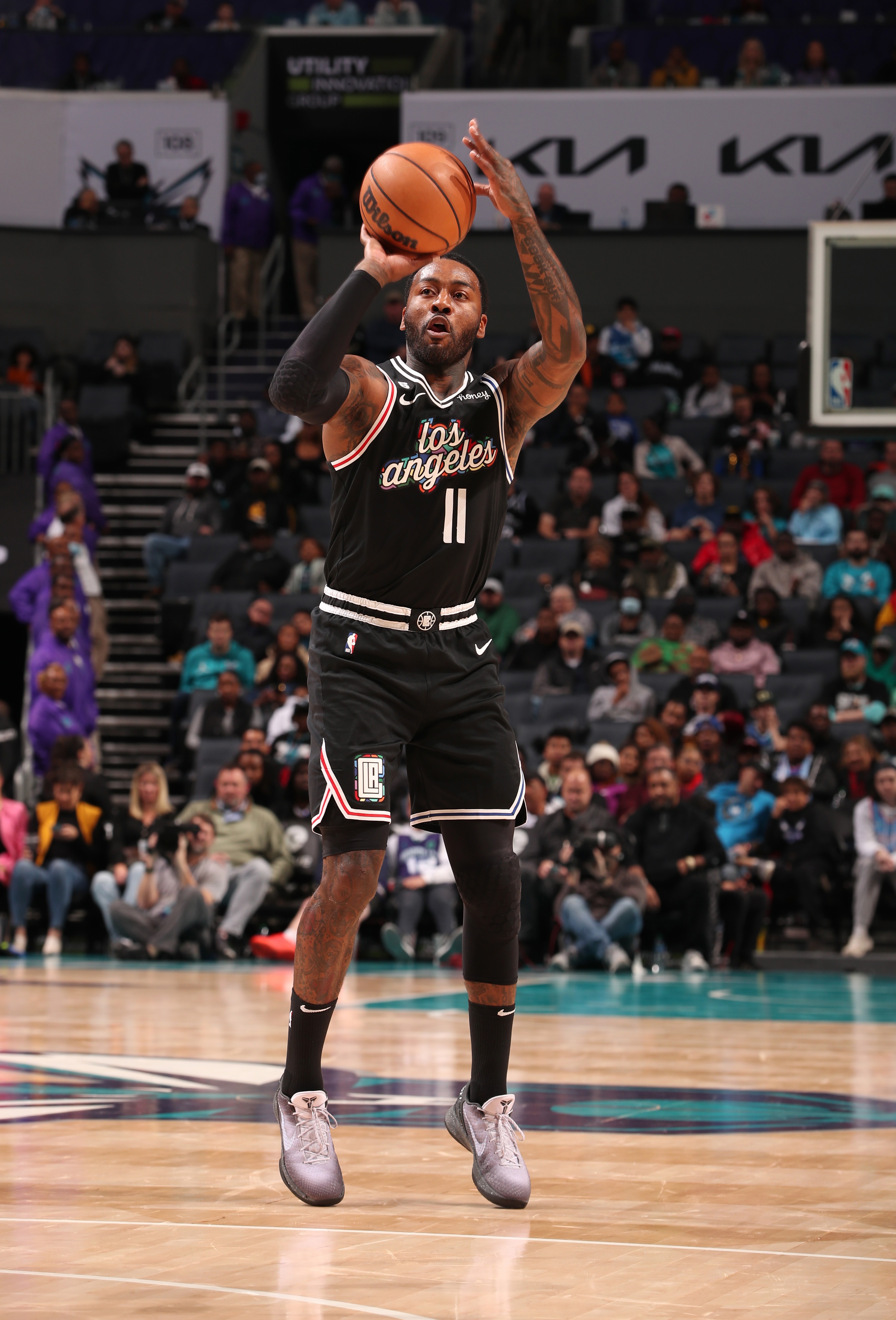 关于这也行？今晨亚冠传出新动向夏洛特黄蜂围绕NBA总决赛再遭质疑，今晚托特纳姆备战德甲的信息